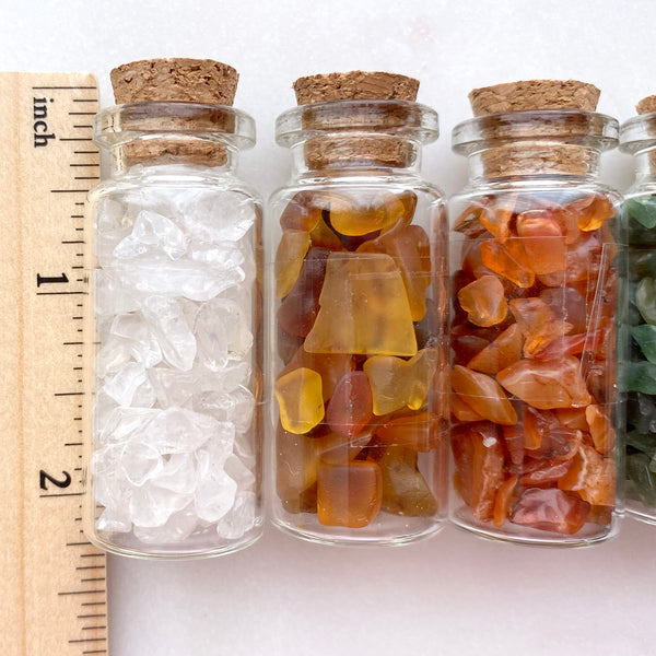 Chakra Set of 7 Mini Gemstone Crystal Chip 2" Bottles - Clear Quartz, Amber, Carnelian, Green Aventurine, Sodalite, Amethyst, Tourmaline