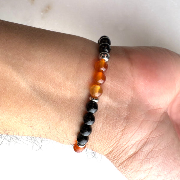 Carnelian and Black Onyx Beads Gemstones Crystals Boho Hippie Design - Stretch Bracelet Handmade Jewelry