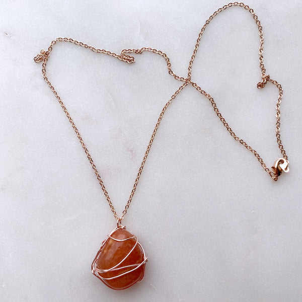Carnelian Tumbled Crystal Gemstone Wirewrapped 01 - 16 Kt Rose Gold plated chain necklace Handmade Jewelry - Great gift