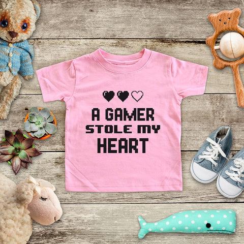 A Gamer Stole My Heart - Retro Video game design Baby Onesie Bodysuit, Toddler & Youth Soft Shirt