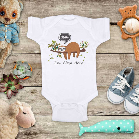 Hello I'm new here cute sloth design baby onesie bodysuit Hello Handmade design baby birth pregnancy announcement