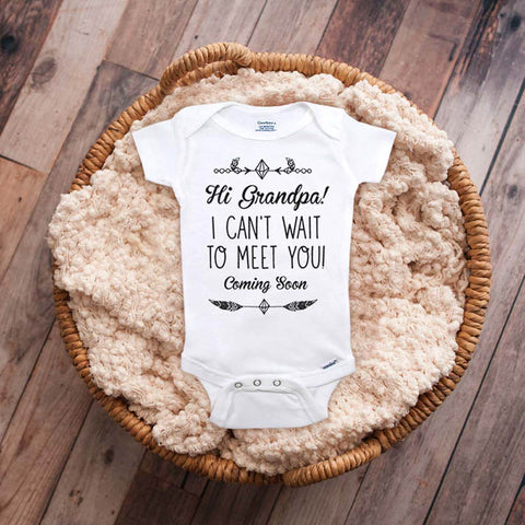 Hi Grandpa I can't wait to meet you Coming Soon baby onesie surprise mom parents pregnancy reveal