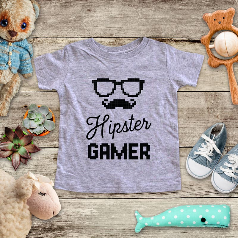 Hipster Gamer - playing Retro Video game design Baby Onesie Bodysuit, Toddler & Youth Soft Shirt