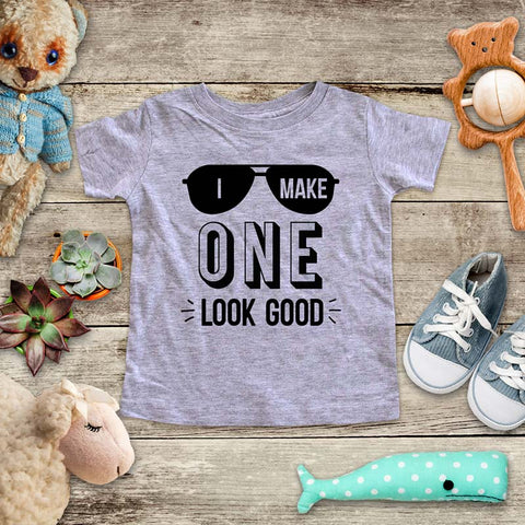 I Make One Look Good Glasses First Birthday Boy Girl Baby Onesie Bodysuit Toddler Super Soft Fine Jersey Shirt