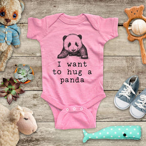 I want to hug a panda - cute animal zoo trip baby onesie kids shirt Infant & Toddler Youth Shirt